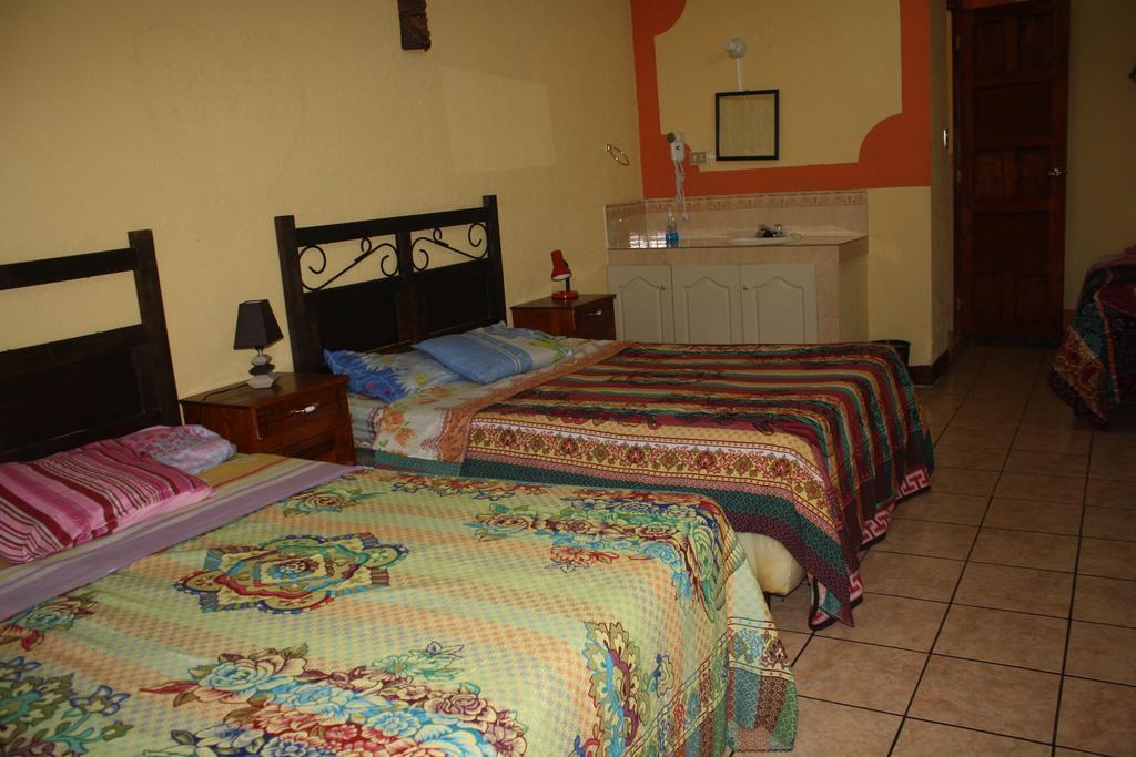 Hotel Kasa Kamelot Quetzaltenango Kültér fotó