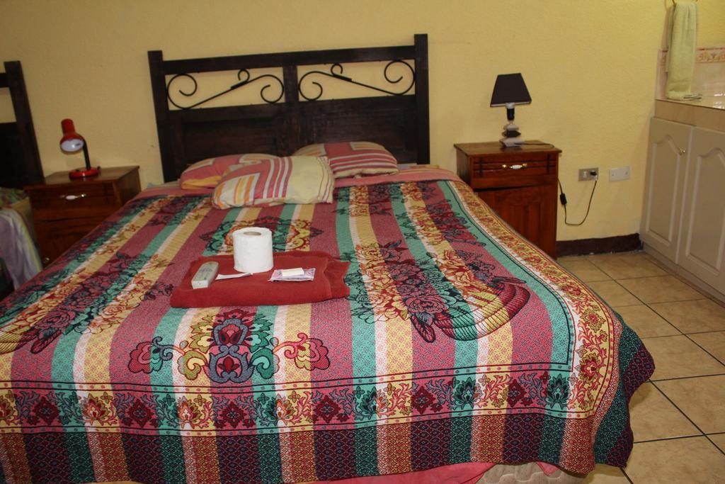 Hotel Kasa Kamelot Quetzaltenango Kültér fotó
