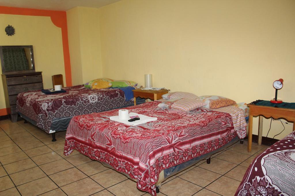 Hotel Kasa Kamelot Quetzaltenango Kültér fotó