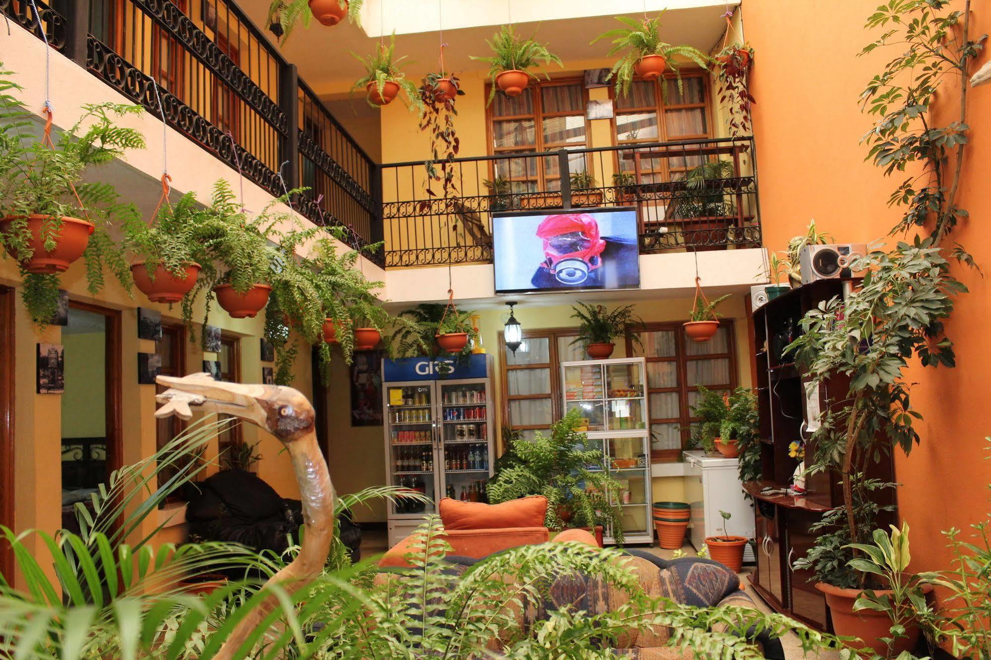Hotel Kasa Kamelot Quetzaltenango Kültér fotó