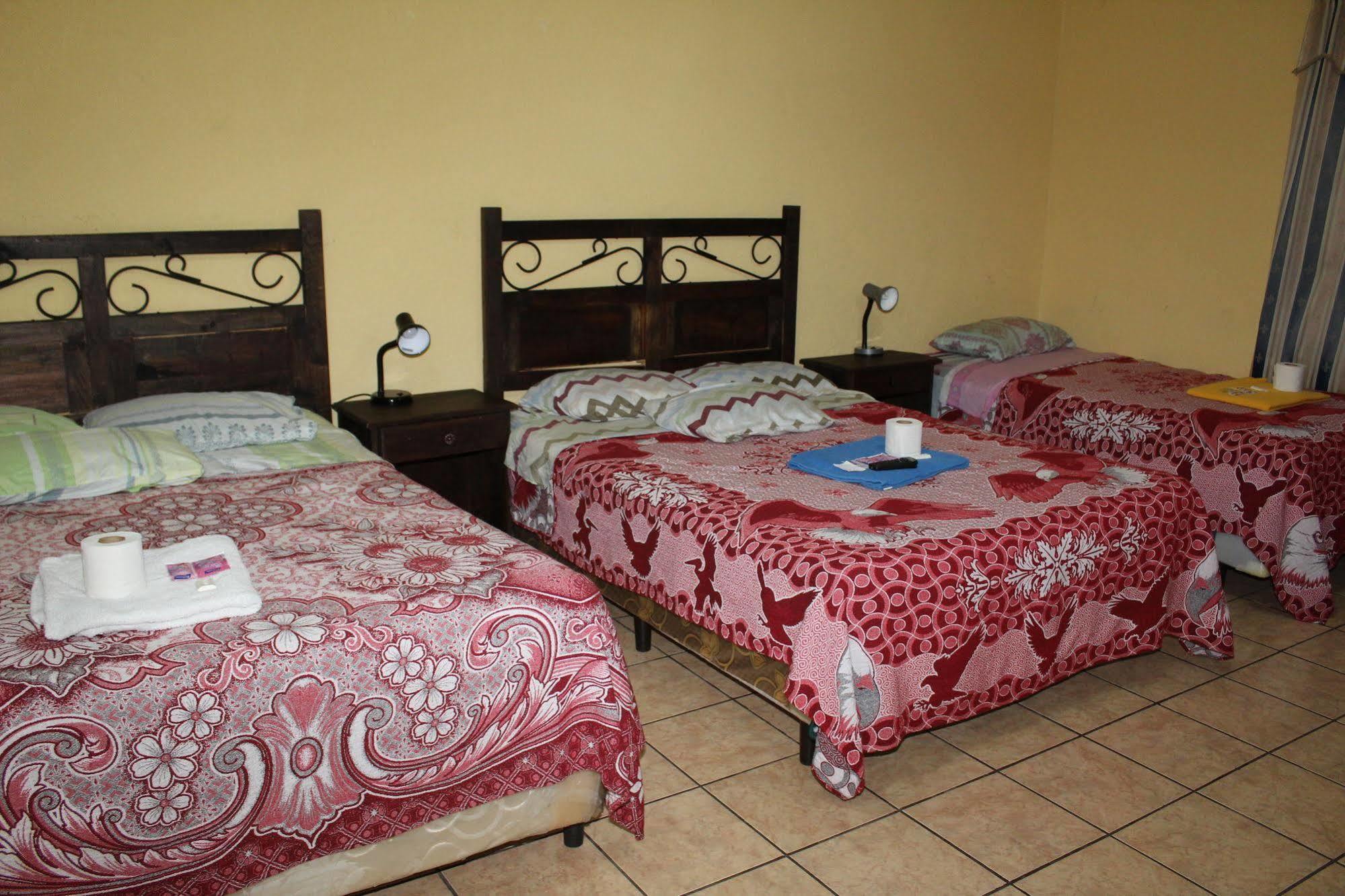 Hotel Kasa Kamelot Quetzaltenango Kültér fotó
