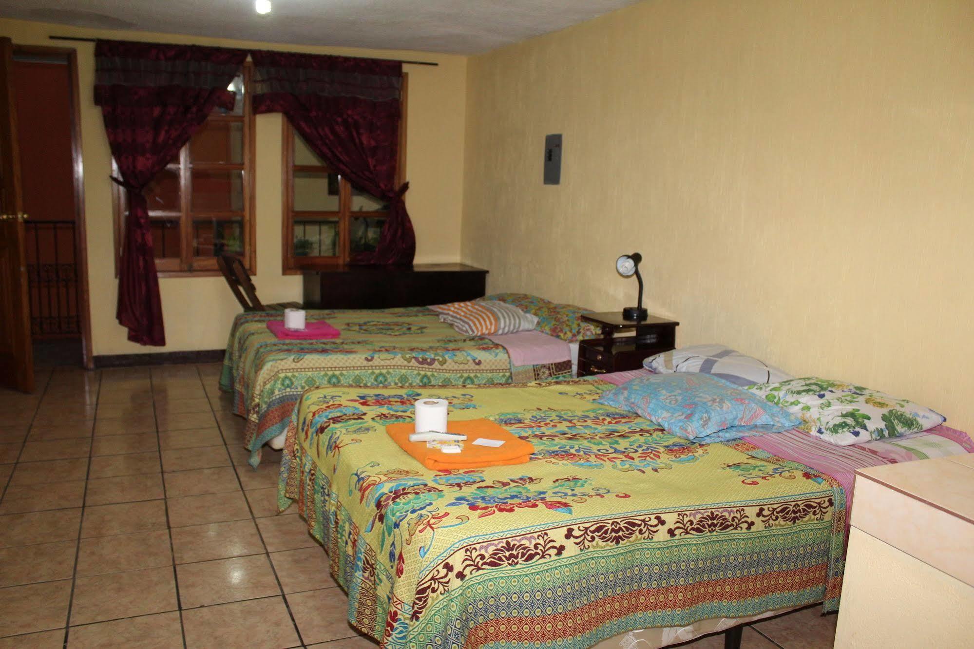 Hotel Kasa Kamelot Quetzaltenango Kültér fotó